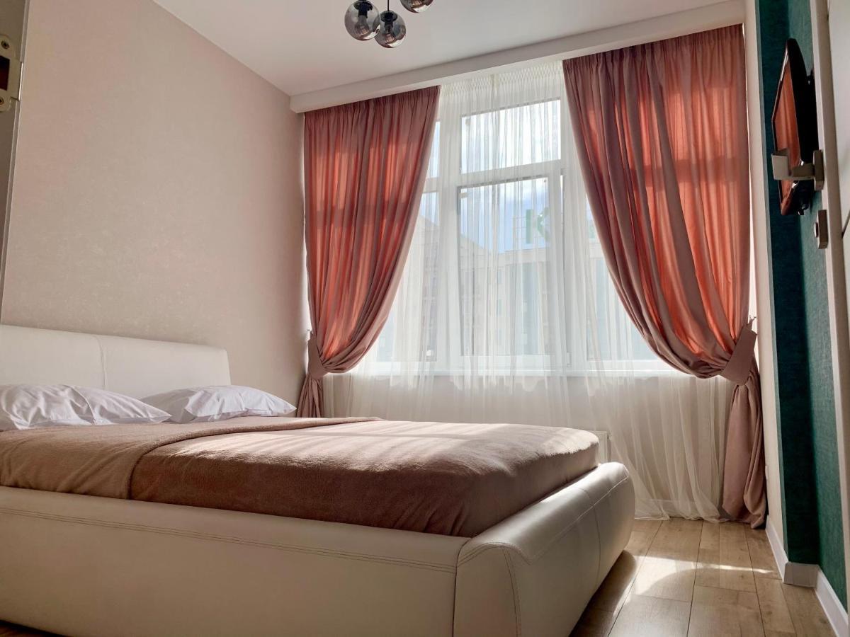 Luxury Pearl Odessa Apartment Bagian luar foto