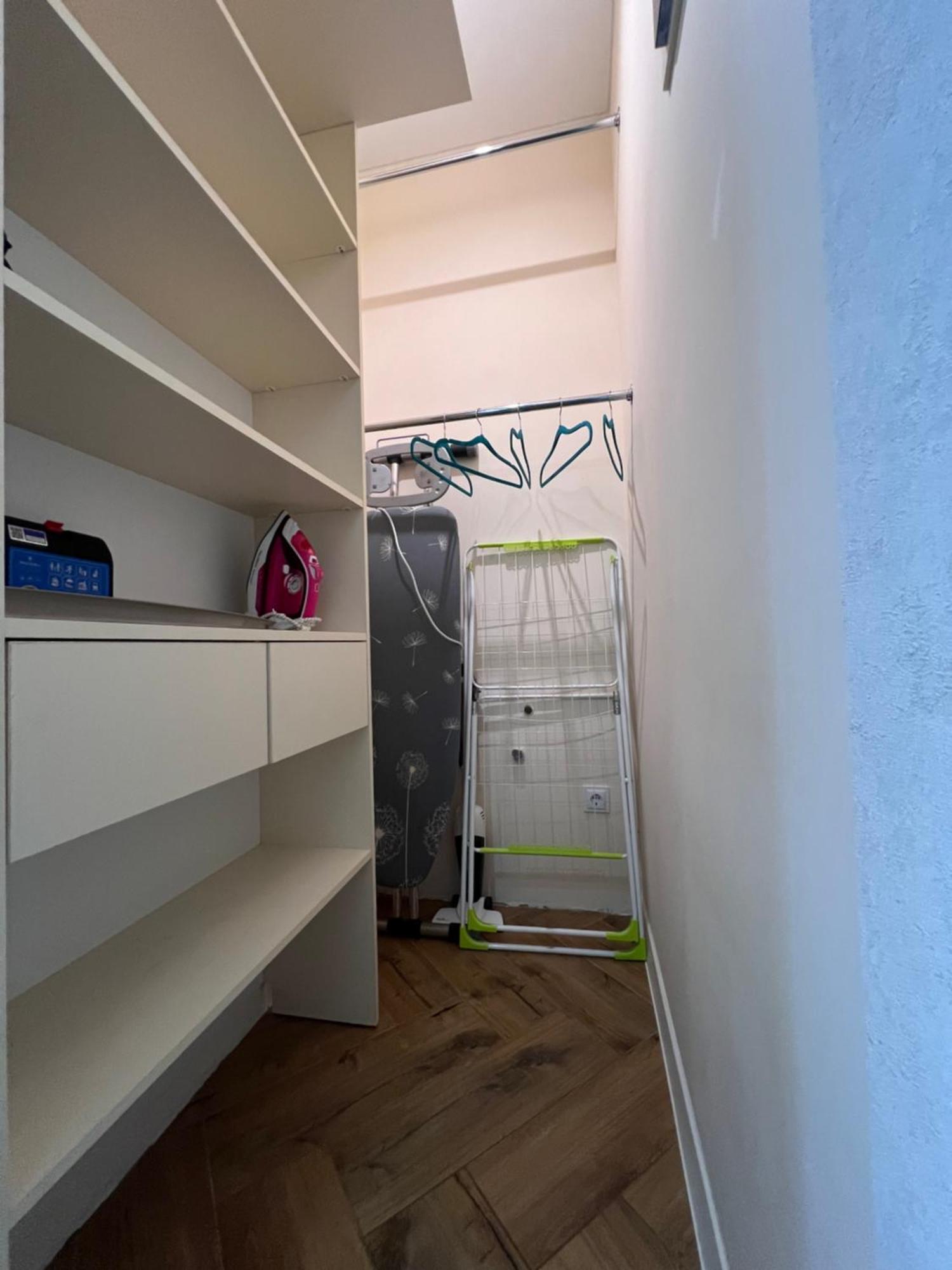 Luxury Pearl Odessa Apartment Bagian luar foto