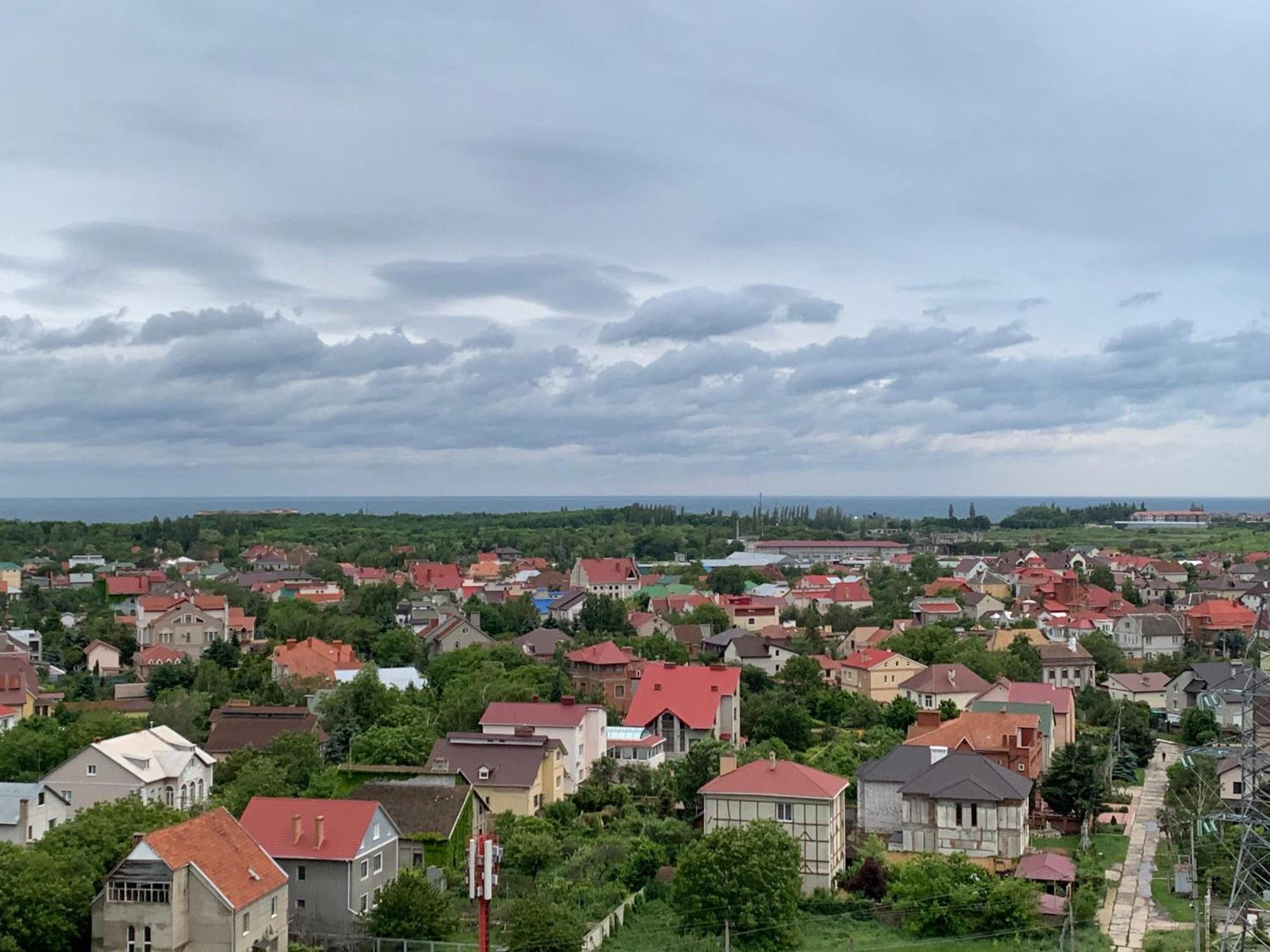 Luxury Pearl Odessa Apartment Bagian luar foto
